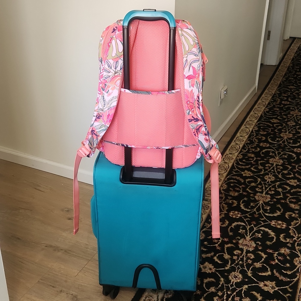 Vera Bradley ReActive XL Backpack in Rain Forest Canopy Coral Print - Picture 3 of 16